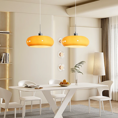 Glazen hanglamp in Bauhaus-stijl voor moderne interieurs