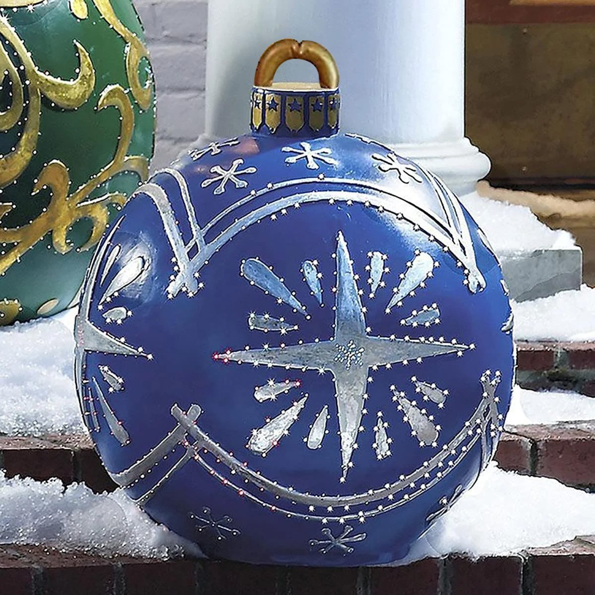 XMasGlobe™ – Grote opblaasbare kerstbal voor feestelijke decoratie [50% Korting]