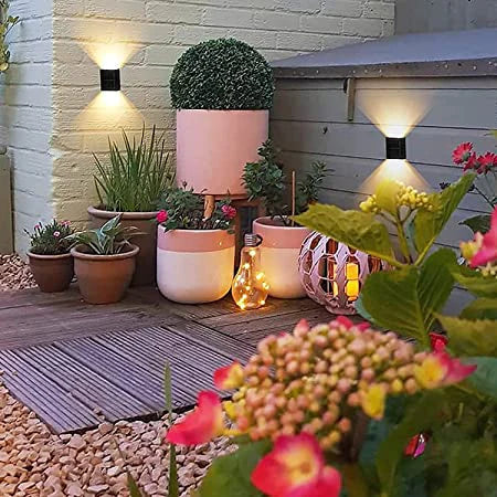SolarWand™ - Luxe LED wandlamp op zonne-energie [1 + 1 Gratis]