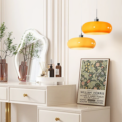 Glazen hanglamp in Bauhaus-stijl voor moderne interieurs