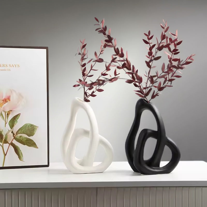 Keramieken vaas in hartvorm – modern decoratief object voor thuis
