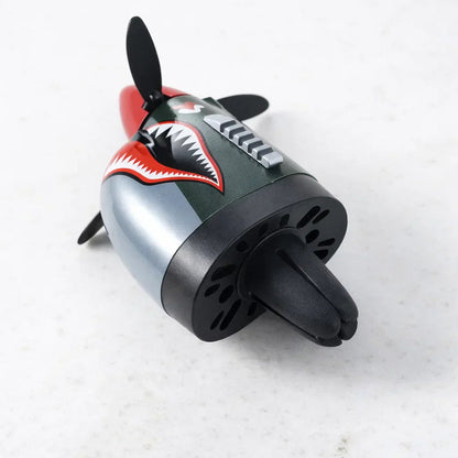 AeroLegend™ – Draaiende Propeller Auto Ornament | Vliegtuig Autodecoratie