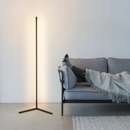 Dimbare LED-staande hoeklamp met 3 kleurtemperaturen en afstandsbediening