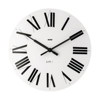 Wandklok met Romeinse cijfers – minimalistisch Italiaans design