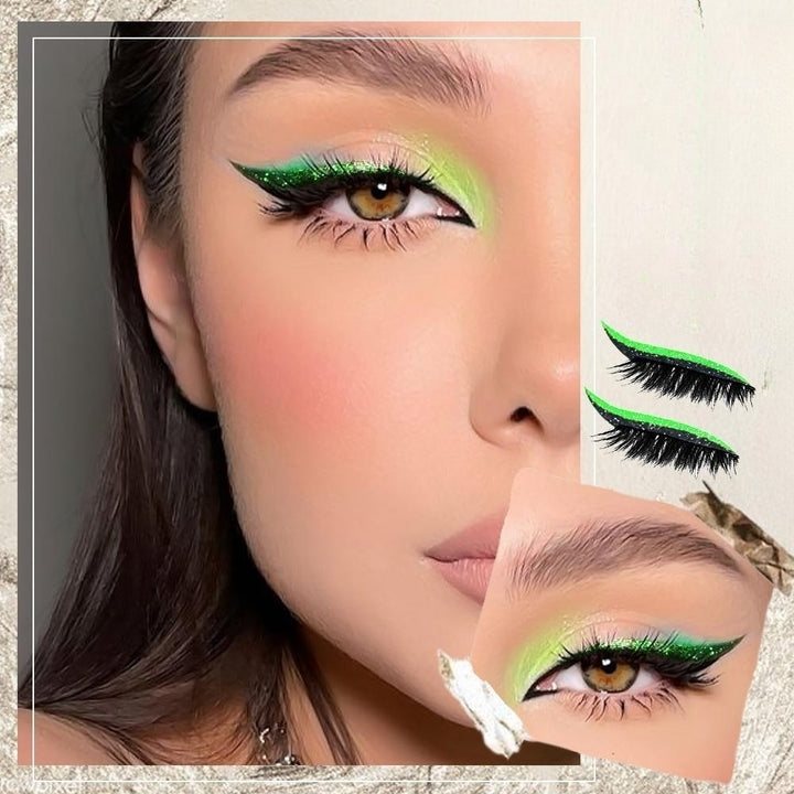 GlitzGrip™ – Herbruikbare, praktische en eenvoudig aan te brengen wimper-eyelinerstickers [50% Korting]