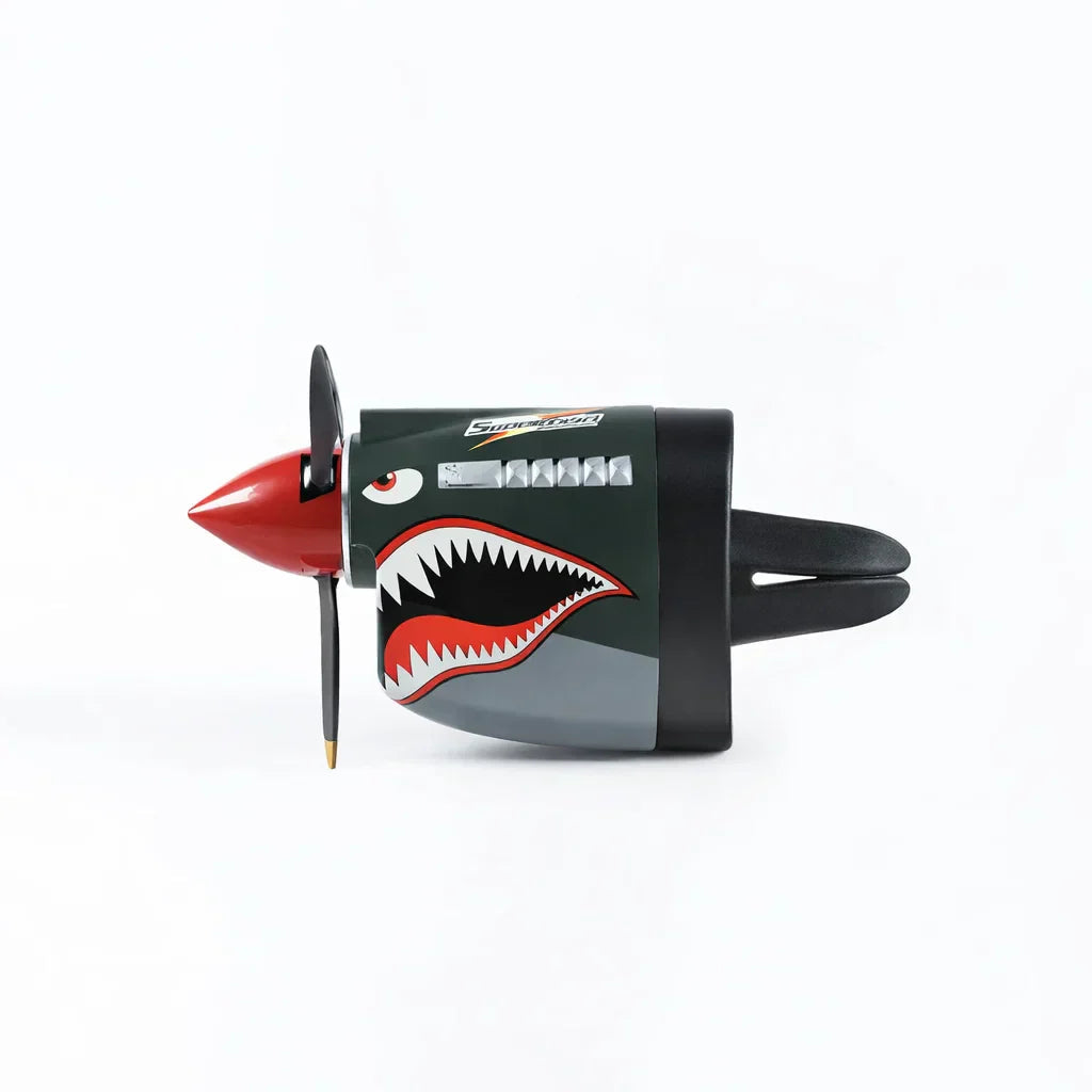 AeroLegend™ – Draaiende Propeller Auto Ornament | Vliegtuig Autodecoratie