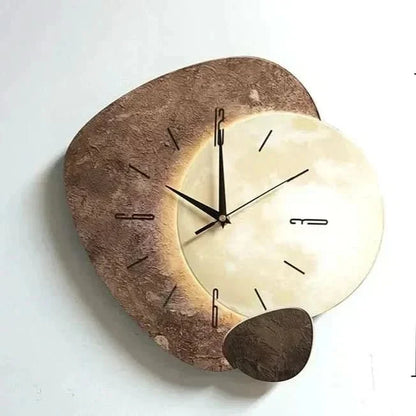 Moderne houten wandklok met stil uurwerk en USB-verlichting