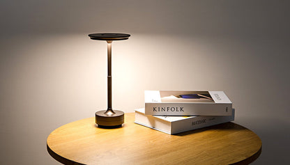 Draadloze LED-tafellamp met touch-dimmer van aluminium IP44
