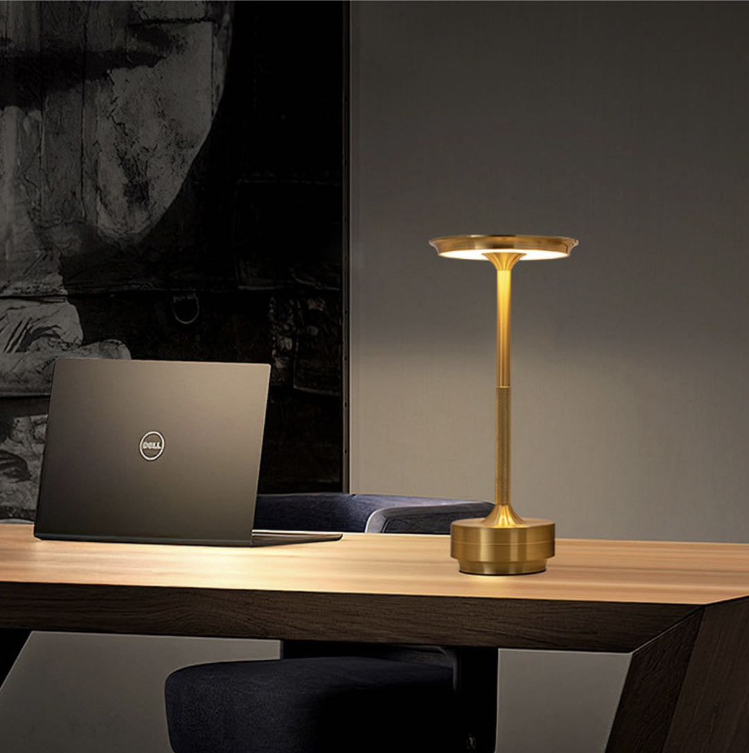 Draadloze LED-tafellamp met touch-dimmer van aluminium IP44