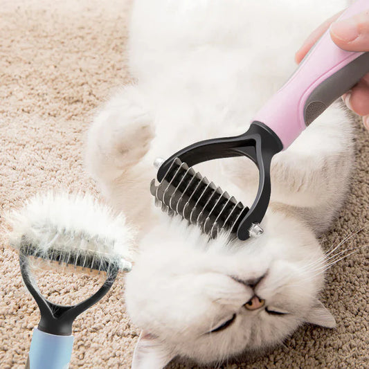 1 + 1 Gratis | PetBrush™ Voorkom rondvliegende haren