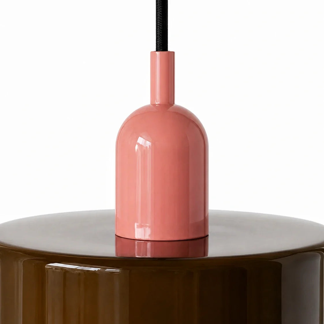 Glazen hanglamp met bolkap – decoratieve pendellamp
