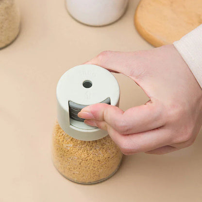 Kruidendispenser met doseerfunctie voor nauwkeurig kruiden