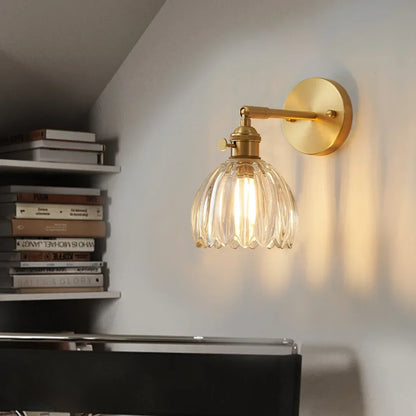 Lotus Glazen Wandlamp – decoratief wandlicht met bloemdesign