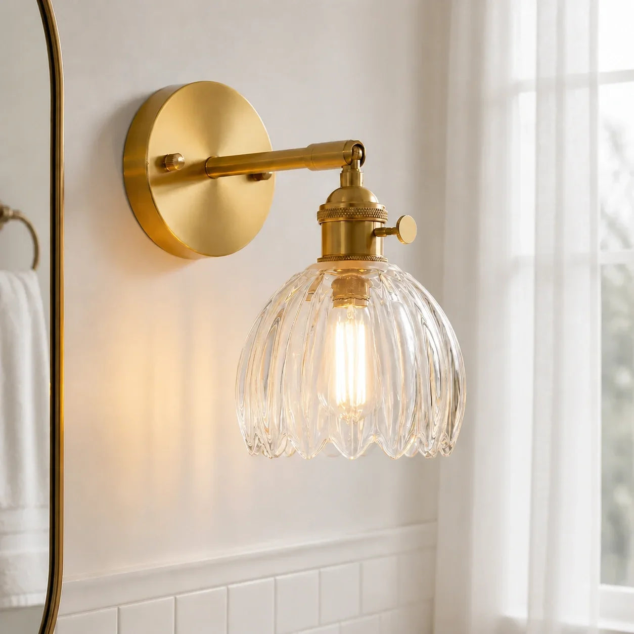Lotus Glazen Wandlamp – decoratief wandlicht met bloemdesign