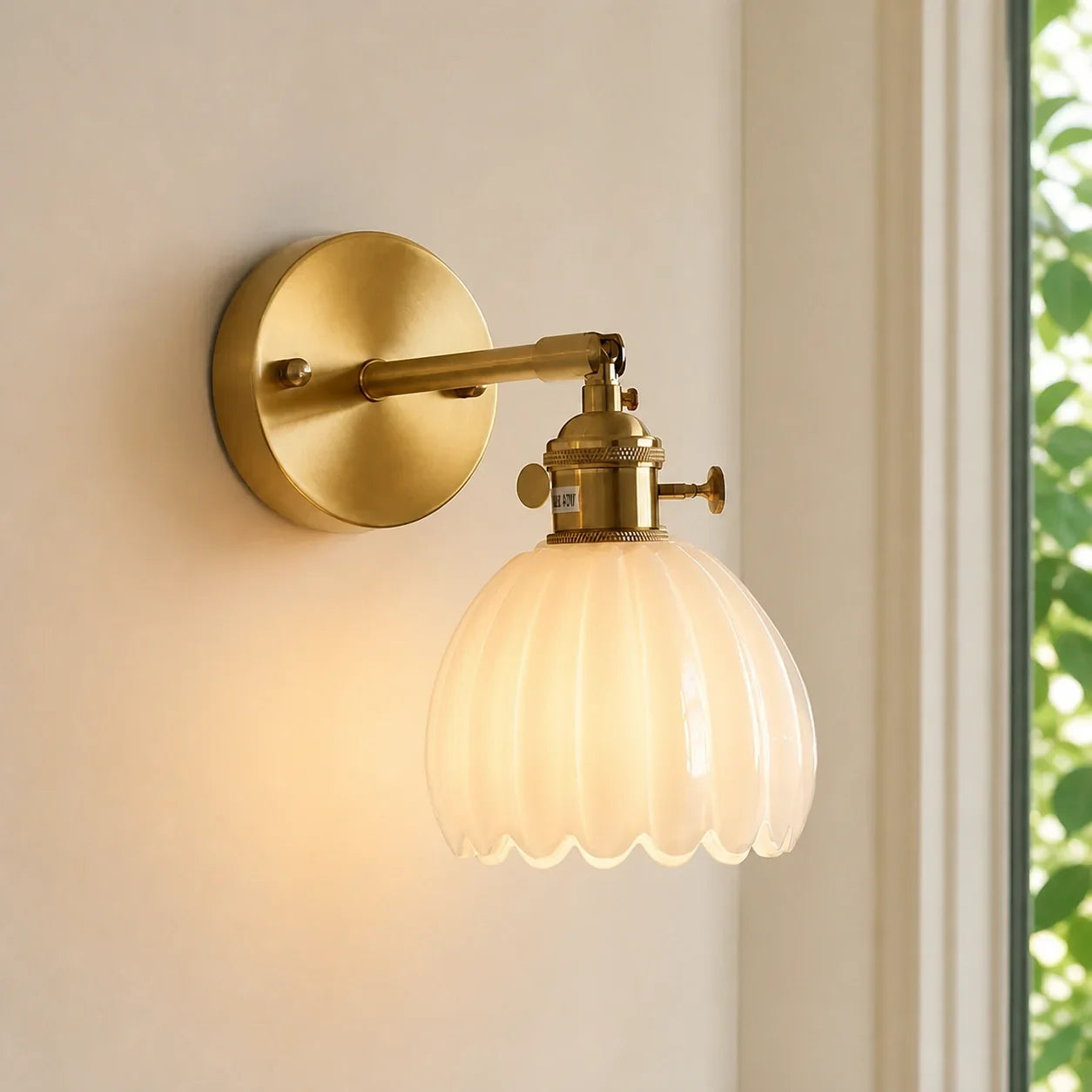 Lotus Glazen Wandlamp – decoratief wandlicht met bloemdesign