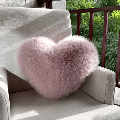 Hart sierkussen met pluchen structuur – zacht decoratief kussen