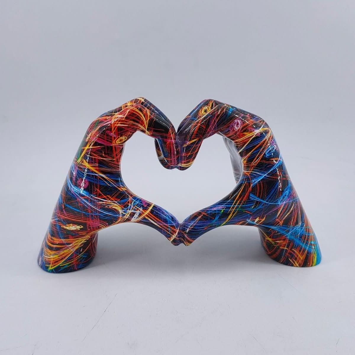 Handgesneden houten figuur – Decoratief beeldje van natuurlijk hout