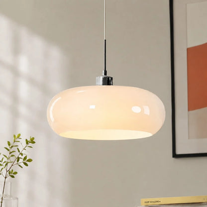 Glazen hanglamp in Bauhaus-stijl voor moderne interieurs
