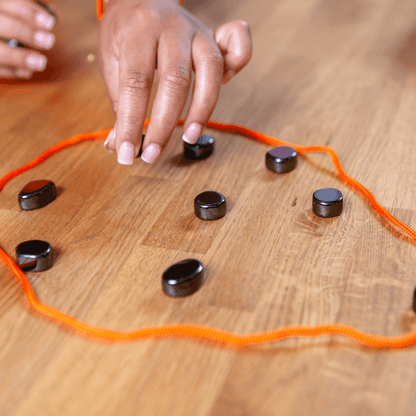 MagneChess™ – Spannend strategiespel met magnetische stukken [50% Korting]