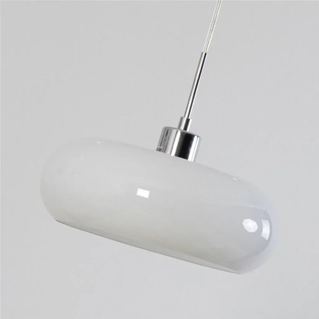 Glazen hanglamp in Bauhaus-stijl voor moderne interieurs