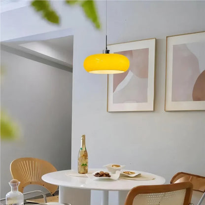 Glazen hanglamp in Bauhaus-stijl voor moderne interieurs
