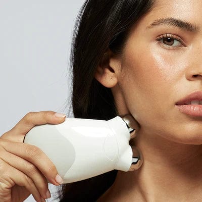 FirmContour™ – Natuurlijk gevormde, stevige, jeugdige & vitale schoonheid [50% Korting]