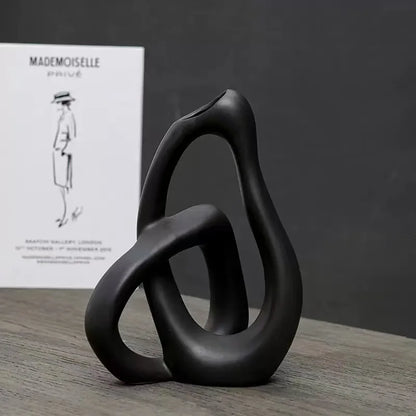 Keramieken vaas in hartvorm – modern decoratief object voor thuis