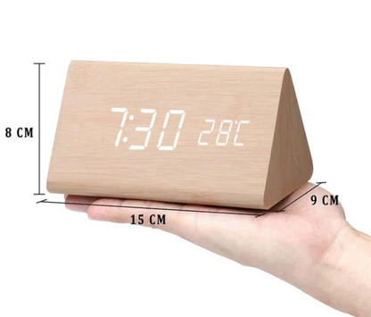 Digitale houten klok met spraakactivering en wekfunctie