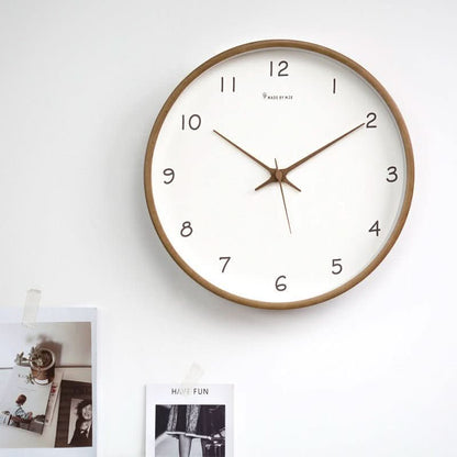 Analoge houten wandklok met geruisloos uurwerk – 25 cm