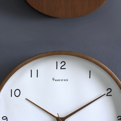 Analoge houten wandklok met geruisloos uurwerk – 25 cm