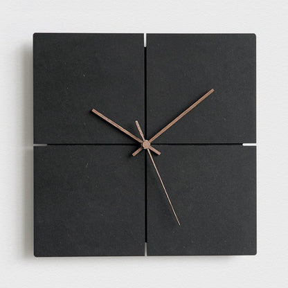Geruisloze wandklok met minimalistisch design voor woonruimtes