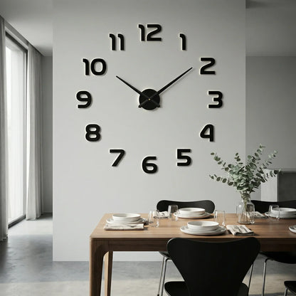 Oversized wandklok met 3D-cijfers – minimalistisch en modern