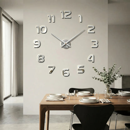 Oversized wandklok met 3D-cijfers – minimalistisch en modern