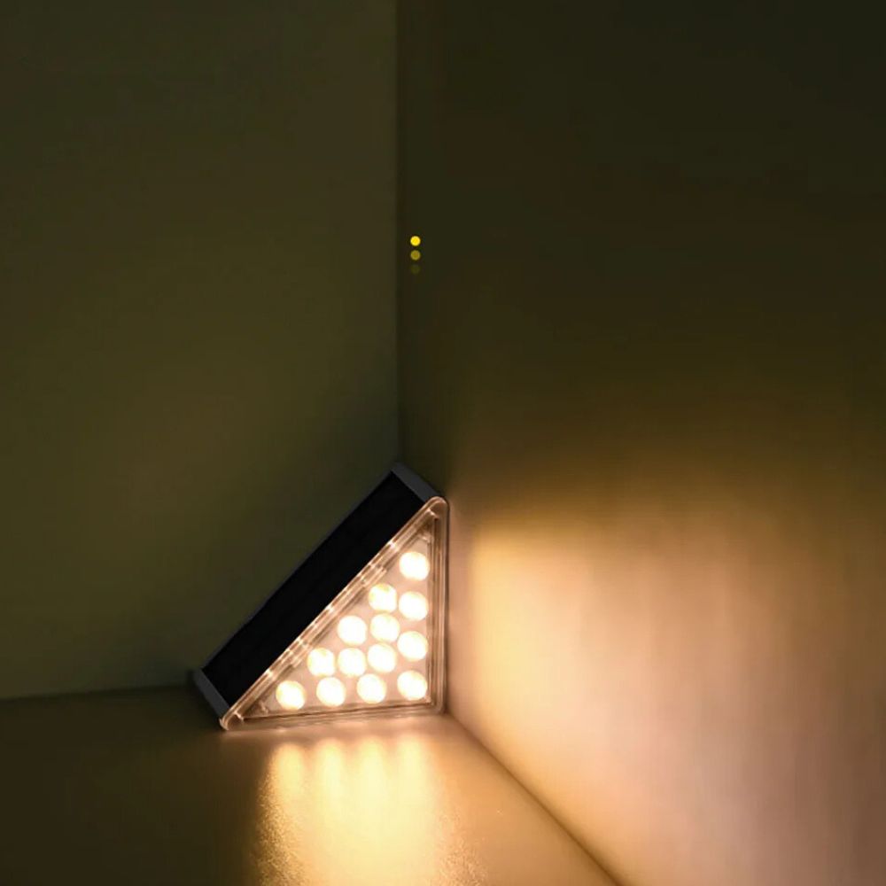 GlowSteps™ – Verlicht Jullie Nachten met Stijlvolle Traplampen voor Buiten [1 + 1 Gratis]