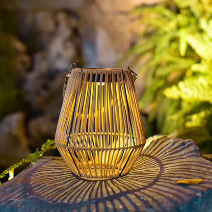 GlowHaven™ Solar Rattan Lantaarn – Automatische Tuinverlichting