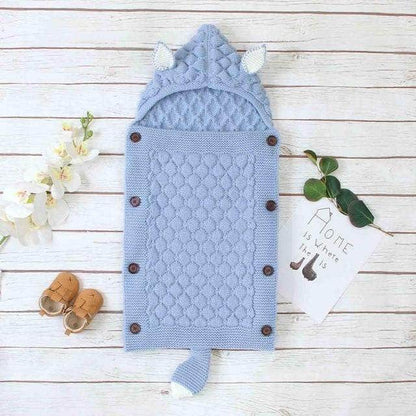 SnuggleNest™ – Gebreide Babyslaapzak met Oortjes voor Veilige Slaap