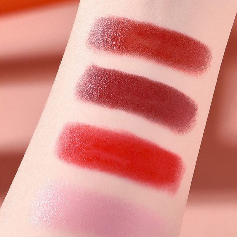 GlossBag™ - Fluwelen matte lippenstift set met kettingtasje [50% Korting]
