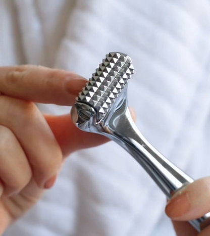 SkinRoll™ – Anti-rimpel schoonheidstool voor een gladde, stralende en jeugdige huid [50% Korting]