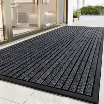 Duurzame deurmat met antislip onderkant en vuilopvangende functie